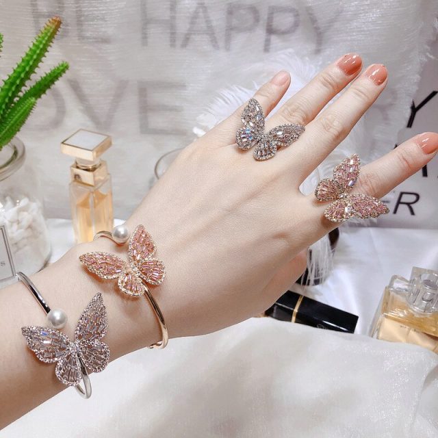 Women’s Luxury Butterfly Pearl Jewelry Set