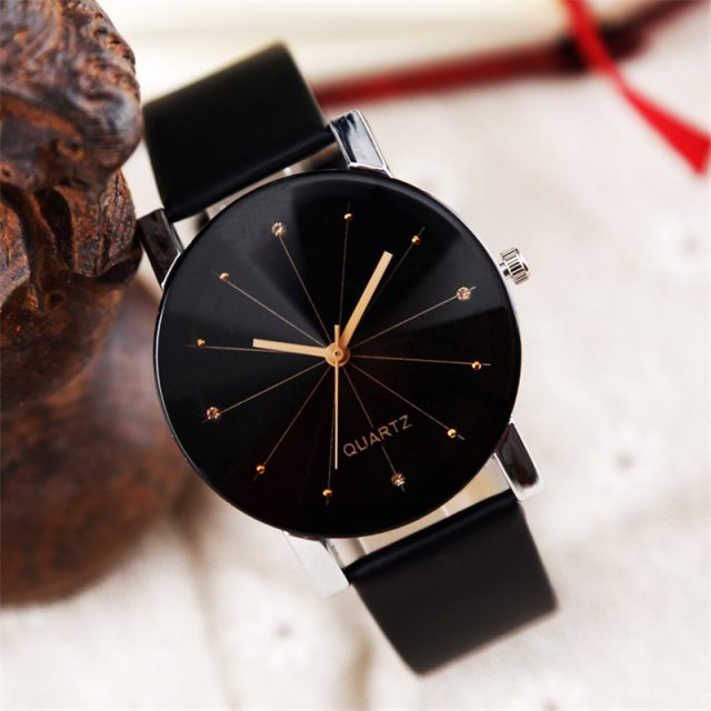 Elegant Quartz Watches for Couples and Lovers